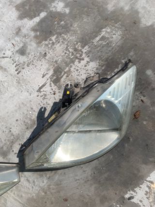 Focos ford focus mk1 1998-2004(ver descrip)