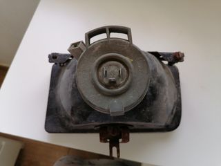 Faro coche ford fiesta balear 1984