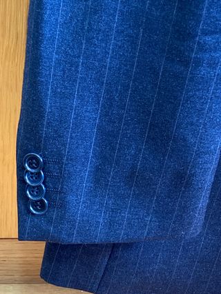 traje raya diplomática de Thomas Allend