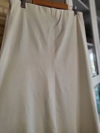 falda blanca