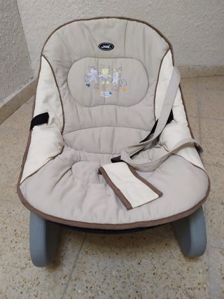 mecedora tumbona de niño