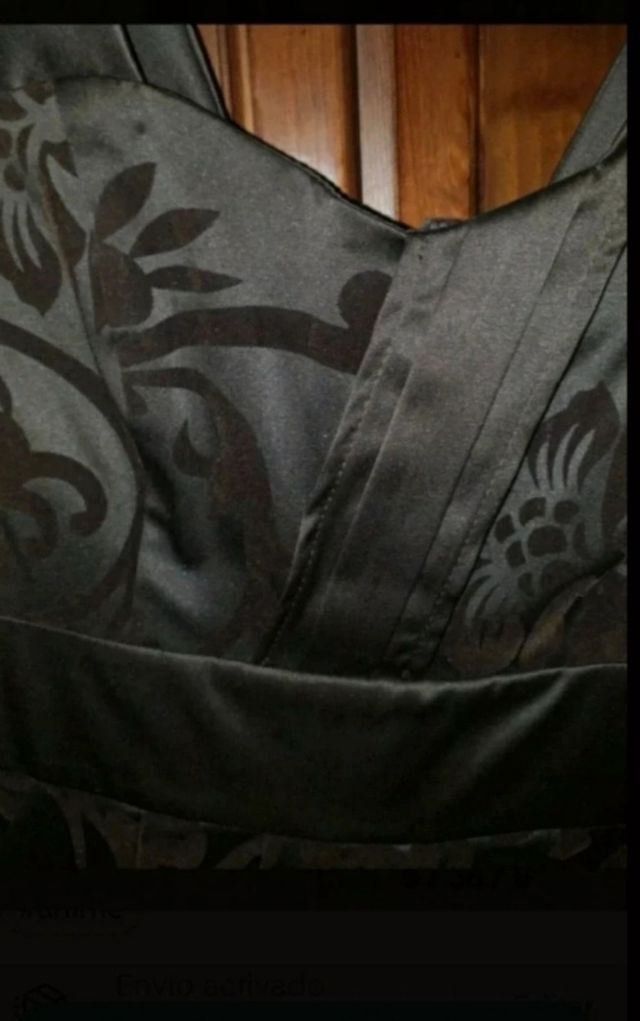 Vestido, evento.Cóctel.Color de temporada, marrón