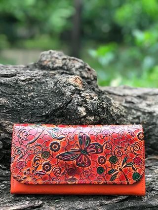 CARTERAS MUJER CUERO AUTENTICO. PINTADAS A MANO.