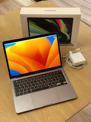Macbook pro 13 M1 8GB 512GB SSD English