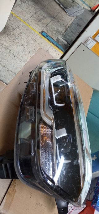 Faro derecho Renault Kadjar 2015