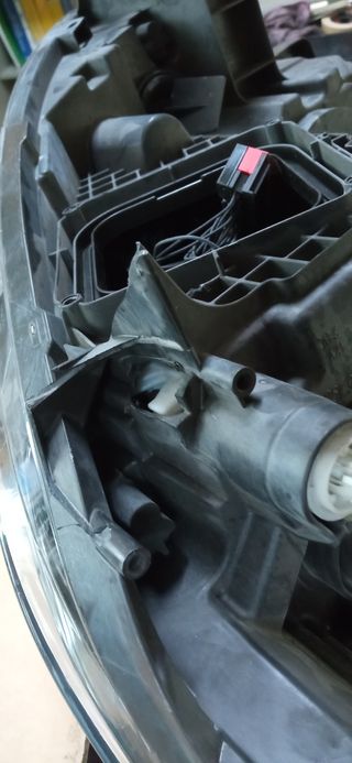 Faro derecho Renault Kadjar 2015