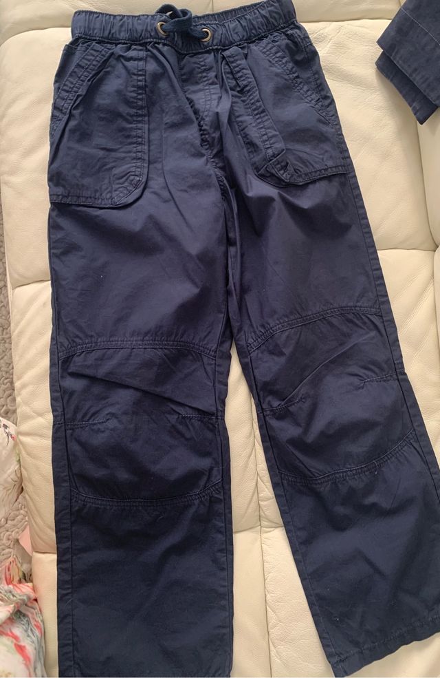 Pantalón azul marino 9-10 años