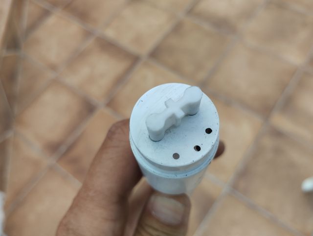 25 LEDs fluorescentes a 3 e uma unidade