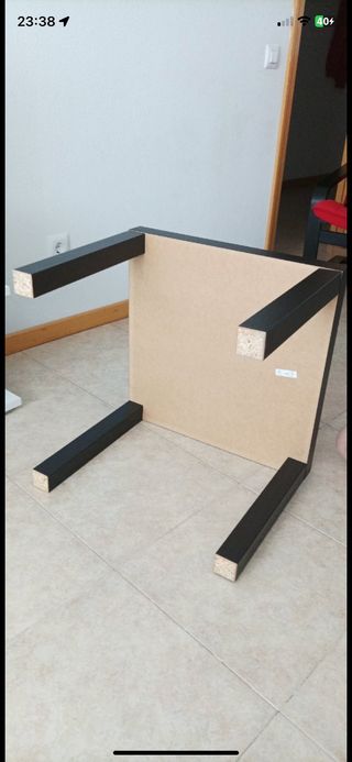 Mesa auxiliar (ESCUCHO OFERTAS)