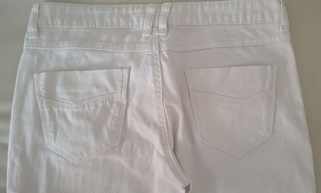 Pantalón vaquero blanco Pimkie 36