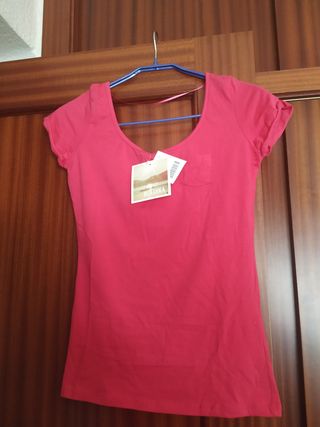 Camiseta fucsia