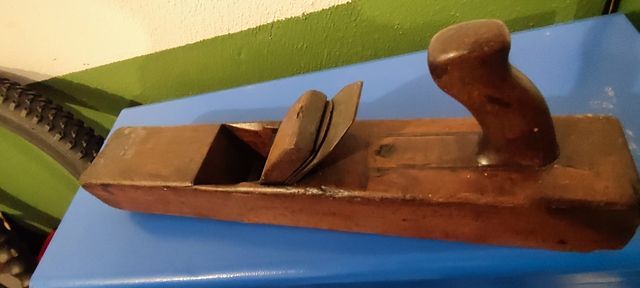 CEPILLO MADERA ANTIGUO