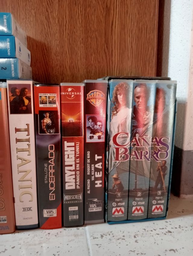 cintas Vhs. pelis y documentales