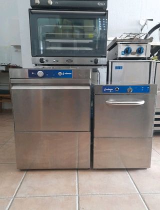 Lavavajillas industrial