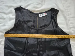 Blusa Satinada Negra Espalda Cremallera (Kling)