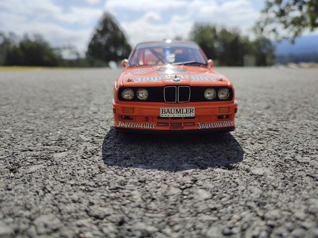 BMW M3 Autoart Jagermeister 1/18