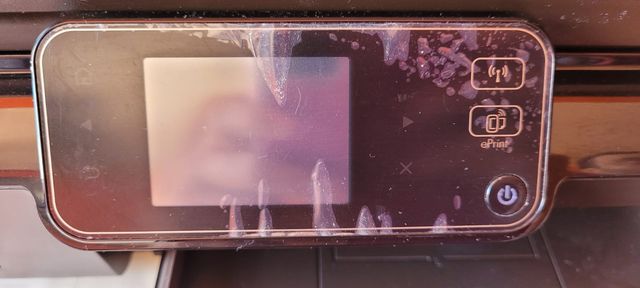 Impresora escáner HP con cartucho y accesorios