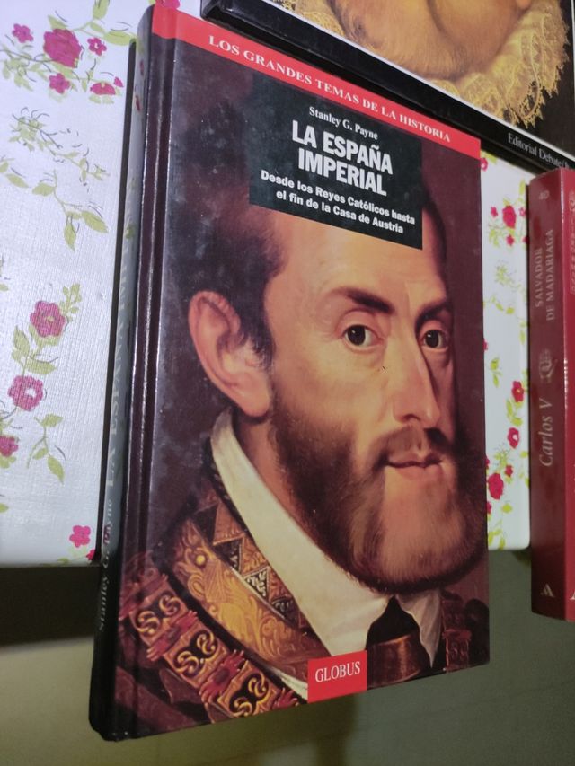 Libros Carlos V y Felipe II 