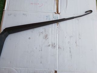 Brazo limpia parabrisas