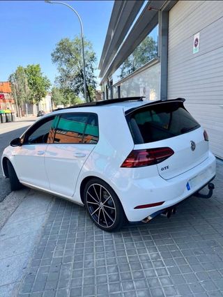 Volkswagen Golf GTE 2017