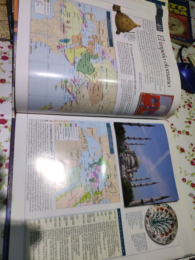 Atlas Histórico Universal. 