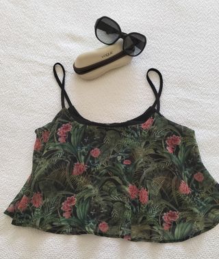 Top de tirantes de flores