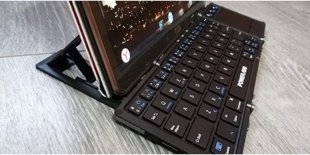 Teclado Bluetooth plegable