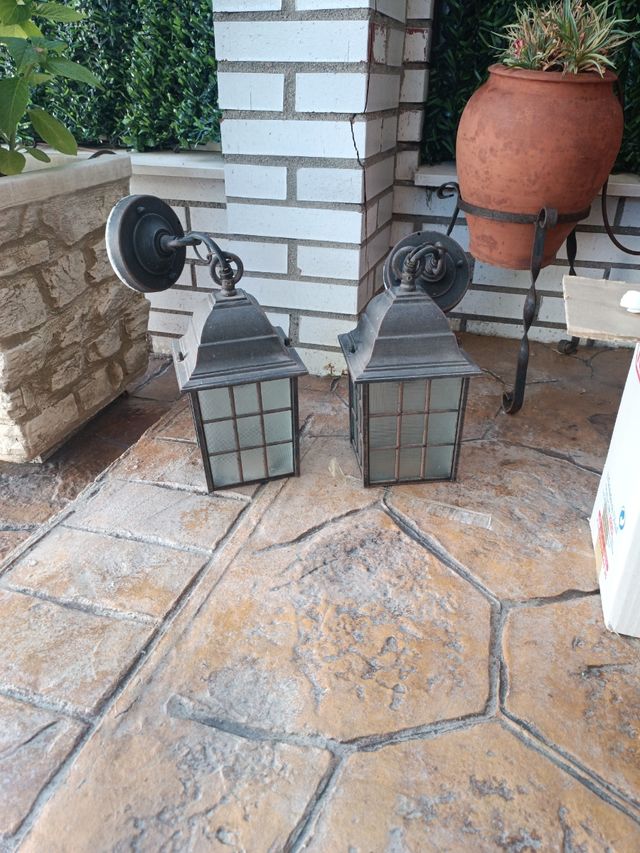 lampara de jardín