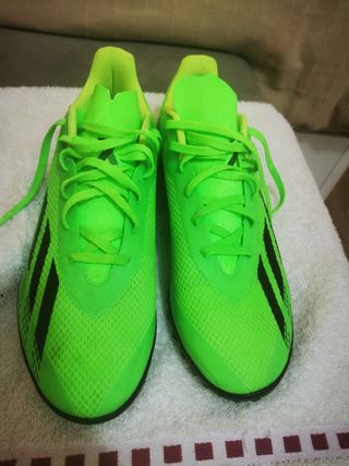 Botas fútbol.