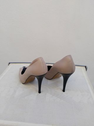 zapatos altos Zara