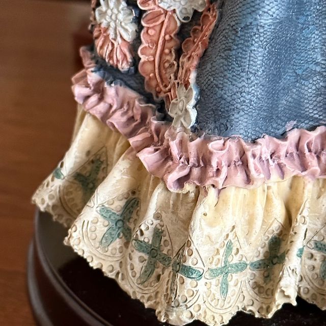 Vintage figura decoracion resina