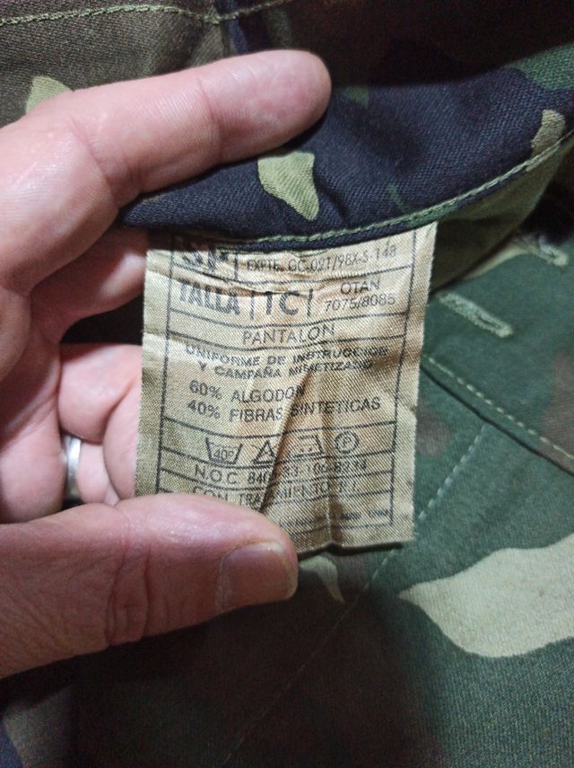 traje militar,a estrenar 