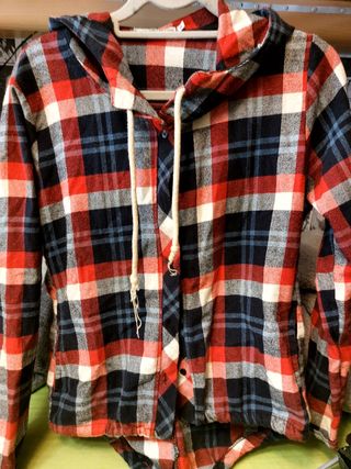 Camisa a cuadros rojo,azul,gris y blanco niña