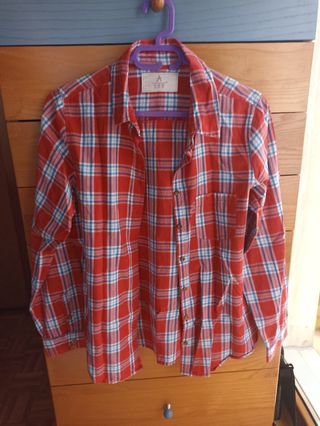 Camisa roja de cuadros 