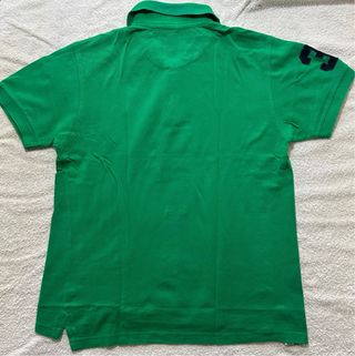 Polo "U.S. Polo ASSN". Color Verde. Talla M.
