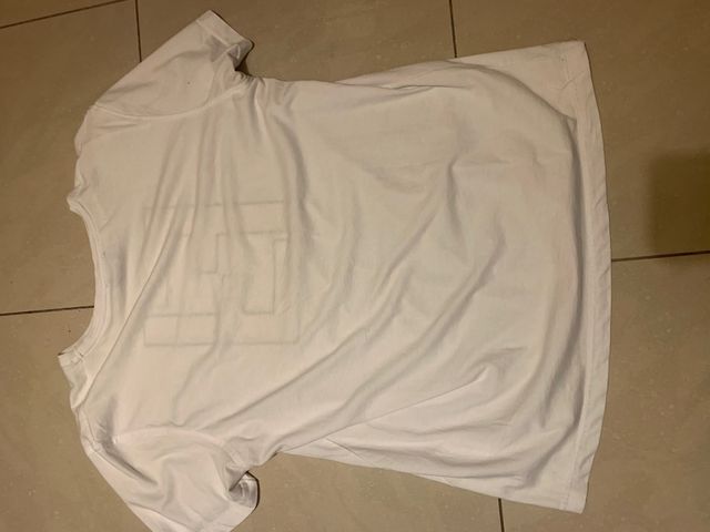Camiseta Fendi Blanca.