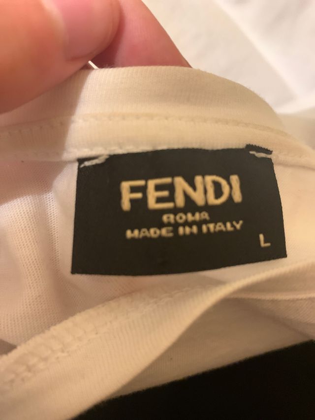 Camiseta Fendi Blanca.