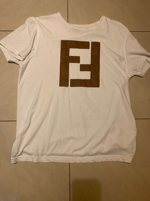 Camiseta Fendi Blanca.