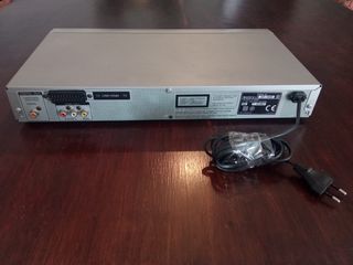 Hitashi tv reciever.