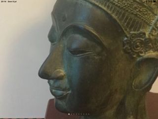 Estatua de bronce 