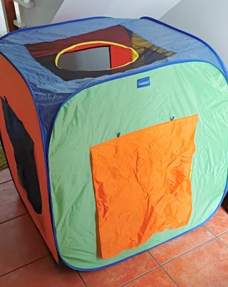 Parque de bolas con casita