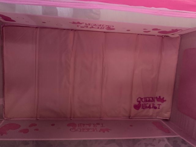 Cuna de viaje y colchón de viaje