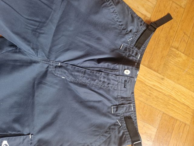Pantalon Quiksilver talla XS