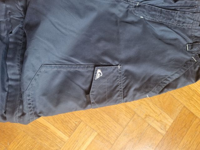 Pantalon Quiksilver talla XS
