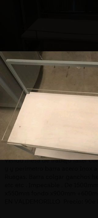 Mesa de trabajo con ruedas 
