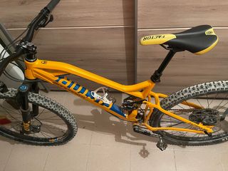 Mondraker factor RR 27,5 talla M