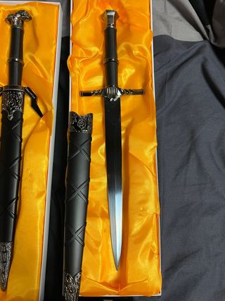 Pugnali della serie «The Witcher»