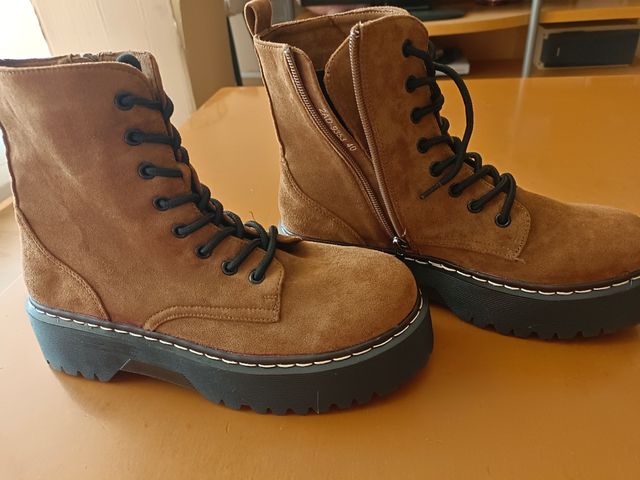 Botas color Camel sin estrenar
