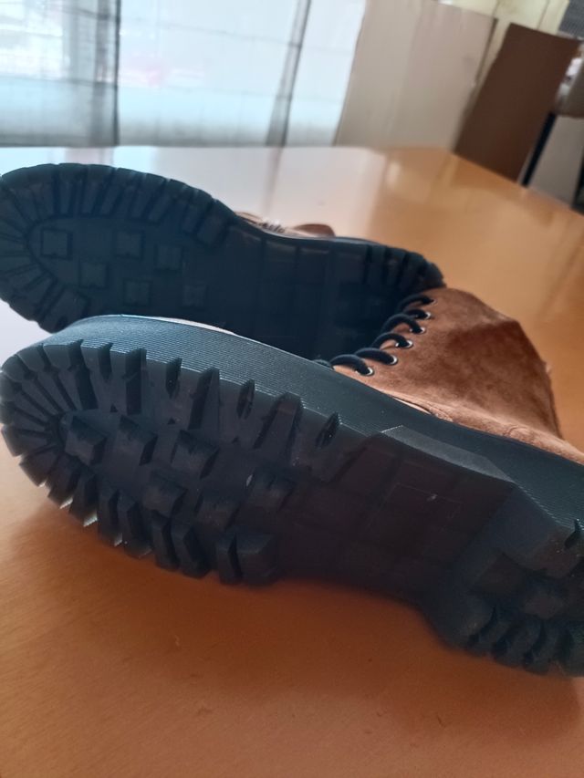 Botas color Camel sin estrenar