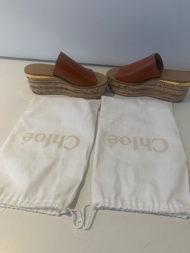 zuecos Chloe